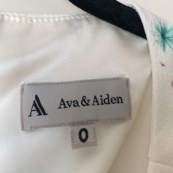 Cream, Dandelion Puffs Floral Ava & Aiden Sheath - Picture 5 of 10